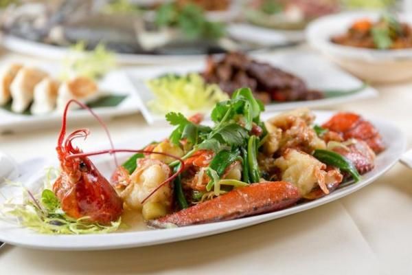  人才|广东人才是真的会吃龙虾，越贵的龙虾，做法越讲究