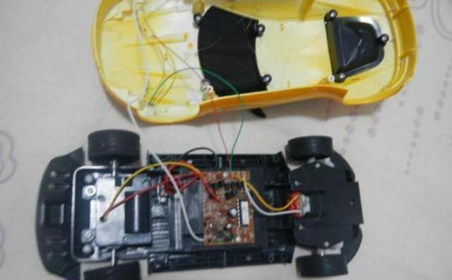 索赔|孙子摔坏同学玩具车,家长张口索赔1000,爷爷的话让对方无话可说