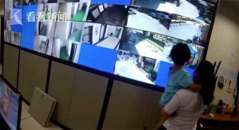  爷爷|3岁女童街头走失 面对10多个画面一眼认出爷爷