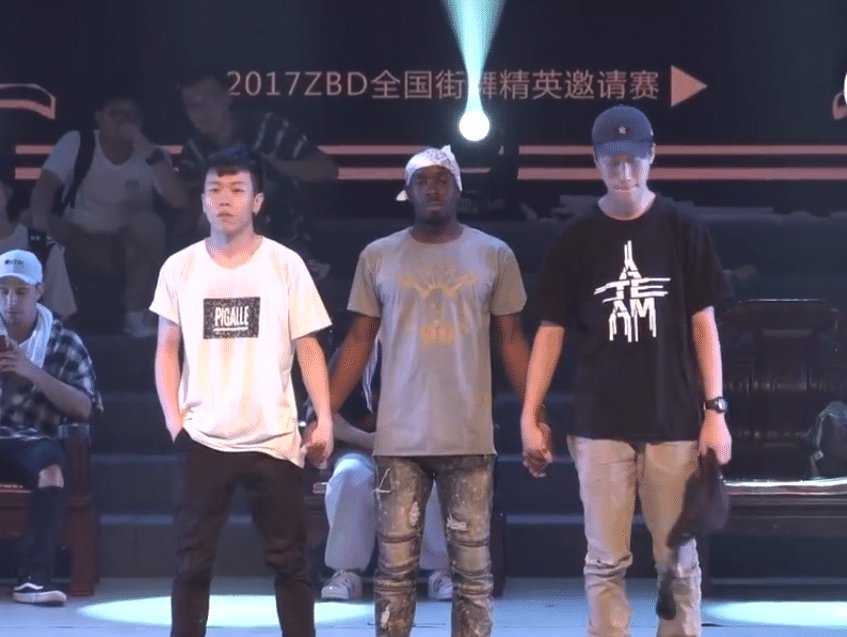  比赛|老对手重聚《街舞3》 九年前战胜王一博的少年出现在海选现场 全程没有镜头十分神秘