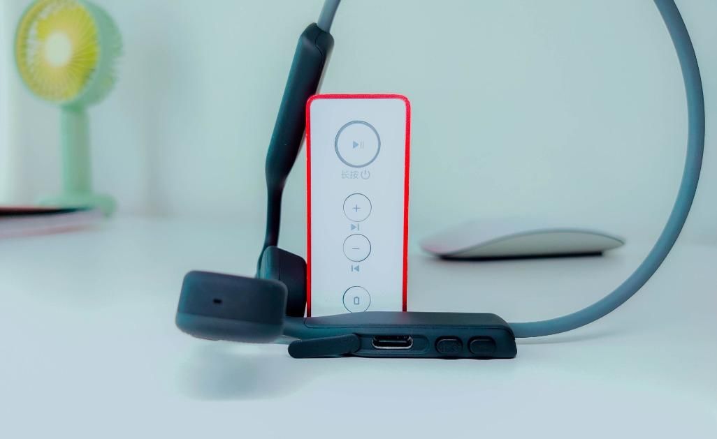  OpenMove|听说过还是听过？OpenMove骨传导运动耳机评测：不是玄学