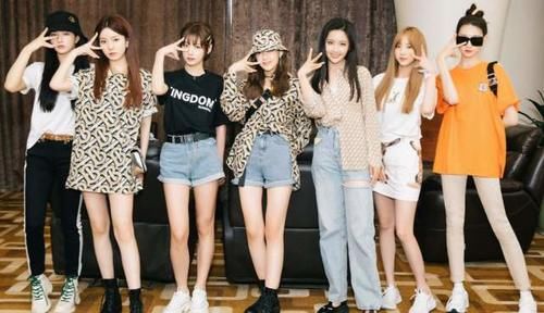  节目|岳云鹏不会英语被队友嘲笑，到底是真的不会，还是为了节目效果？