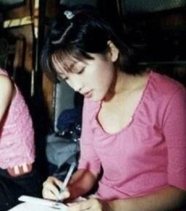  乘风破浪|黄圣依金莎缘分不浅，20年前参加同一选秀节目，如今又相聚在一起