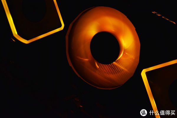 耕升RTX3080炫光|武装到牙齿的性能巨兽,耕升GeForce RTX 3080炫光游戏显卡开箱试玩