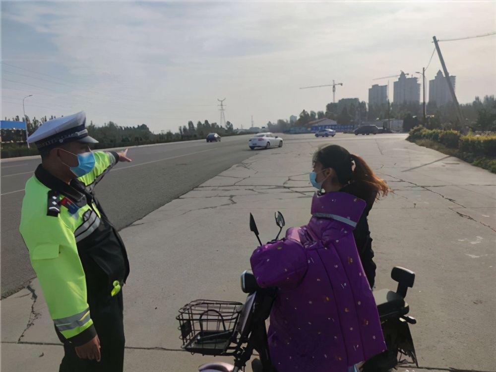 河北|河北平山：交警大队开展非机动车交通违法专项整治行动