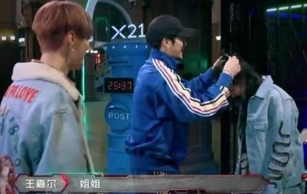  王晴|比起王菊对王晴评头论足，更尴尬的是苏有朋当导师，陈志朋成选手