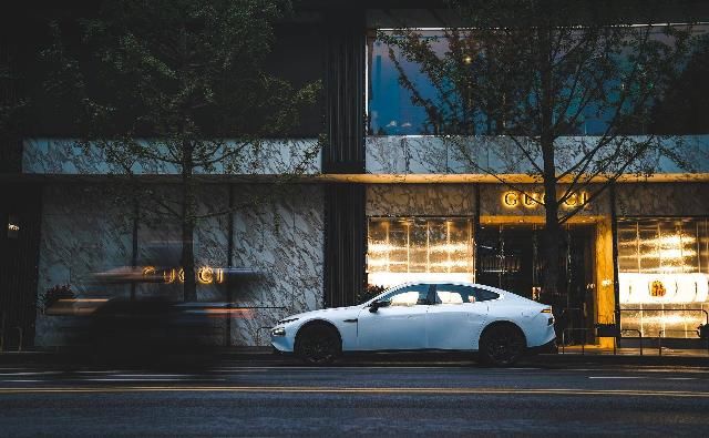  寻味|寻味成都 | 一座来了就不想走的城，一台开了就不想下的车