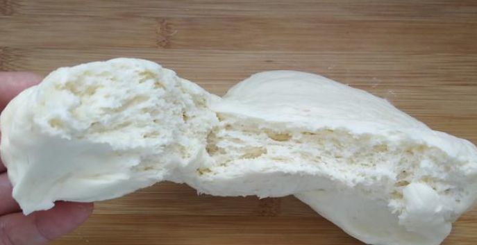 搞定|手把手教你在家蒸花卷,一根筷子就搞定,花卷蓬松柔软,比包子馒头还好吃