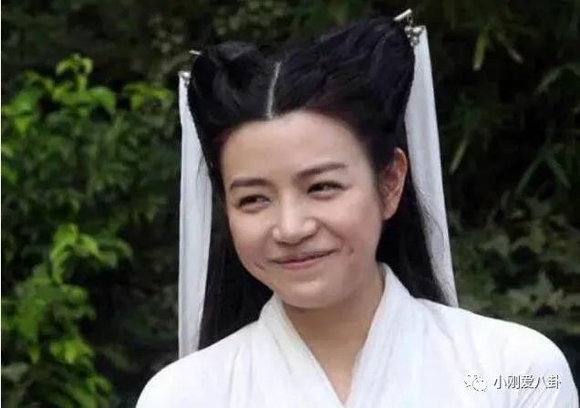  女星|她才是“小龙女”的第一人选，却因生病错过，意外成就了陈妍希！