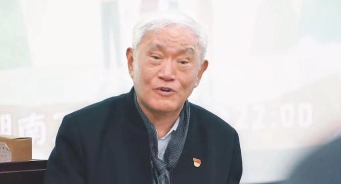 牛犇|曾获得影帝成就,陈道明见到他都要鞠躬握手,如今只能住老年公寓
