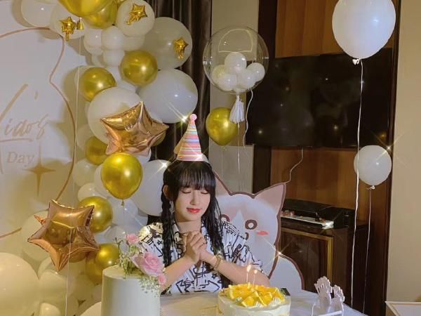  选手|程潇晒《少年之名》合照，看到选手真实颜值，网友：都长一个样