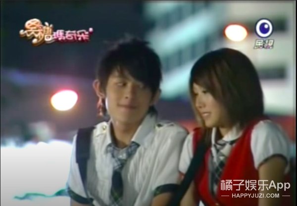  黑糖|还记得《黑糖玛奇朵》的敖犬吗？他现在长这样