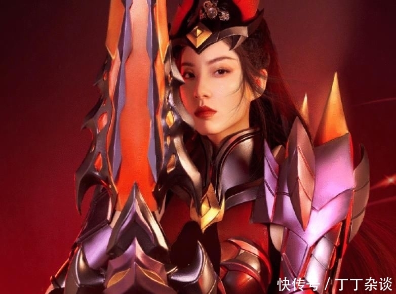  女英雄|《浪姐》cos王者女英雄，张含韵王霏霏神还原， 黄龄是认真的吗？