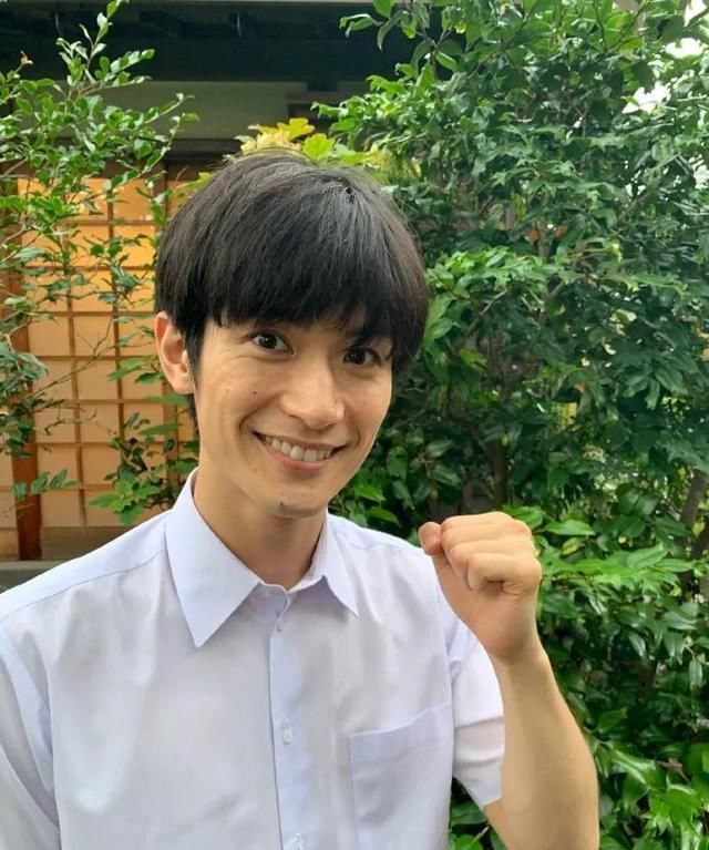  细数|7岁出道，30岁毫无征兆在家中自杀身亡，细数他带给我们的美好