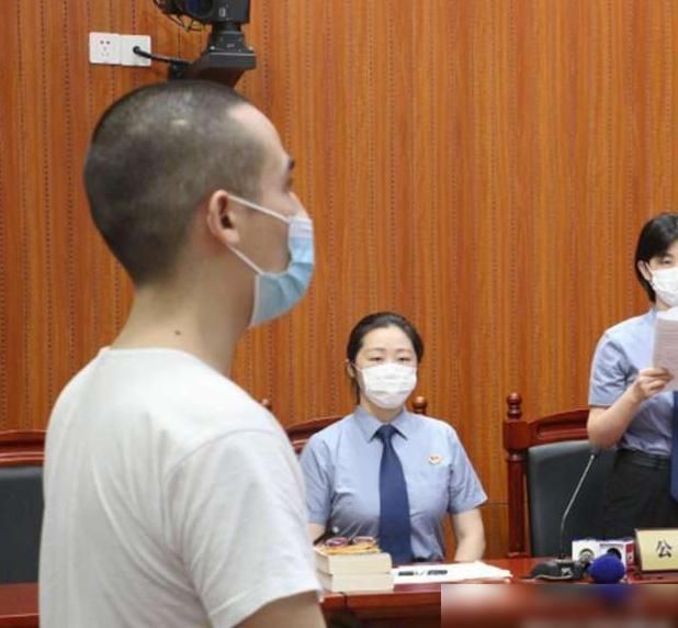  差点|内涵卡姆？李诞：去年全国巡演一票难求，今年节目差点被毙！