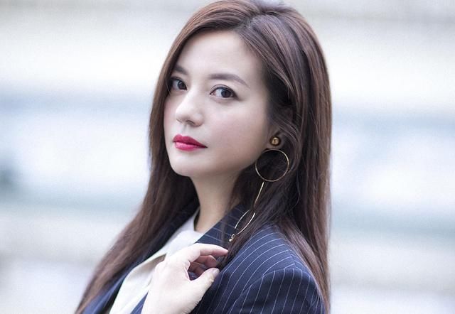  这件|想不到在怼流量明星这件事上，赵薇的段位比尔冬升的还高