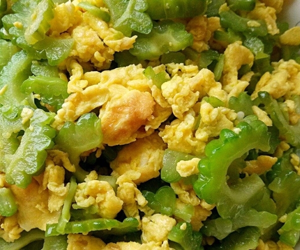 炒鸡蛋|炒鸡蛋不能放3物,吃了就是“没病找病”,可惜很多人还不清楚!