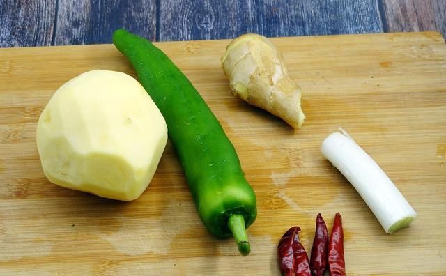  香甜|土豆的新做法，不炒不炖软糯香甜，实在是太好吃了！