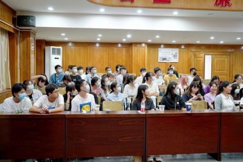 法学院|龙华区法院举行“法院开放日”活动邀请海南师范大学法学院学生观摩庭审