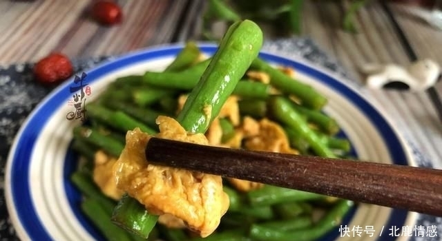  好吃|才知道鸡蛋和它一起炒这么好吃,以前吃的都是什么鬼!