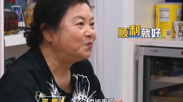  下意识|李晨妈妈无意间谈起《跑男》，下意识说出7个字，令网友泪奔