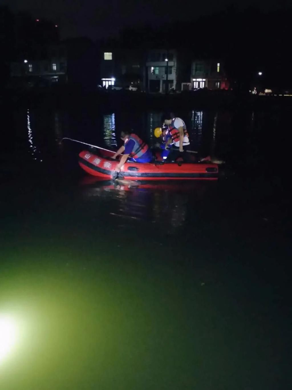  河道|噩耗！平阳一河道有人落水溺亡.......