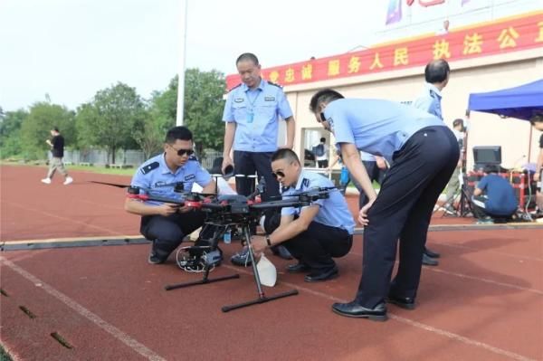 空中|厉害了，我的“空中警察”！株洲警航载誉归来！