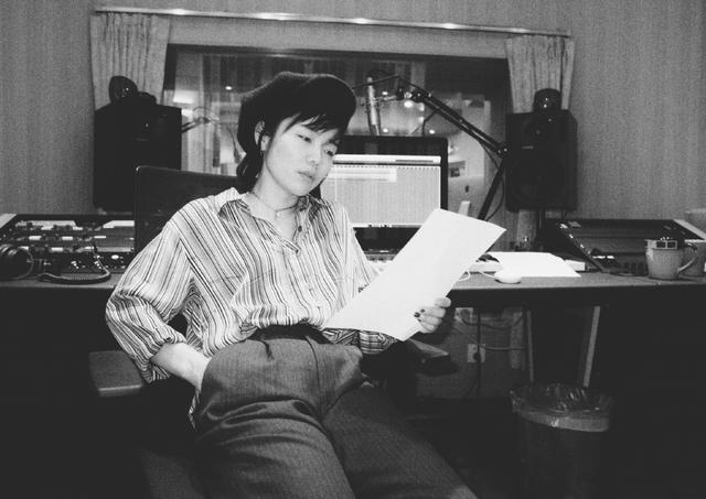 情商|许飞为黄晓明宣传中餐厅,将结婚照中的杨颖p成自己,被指情商低