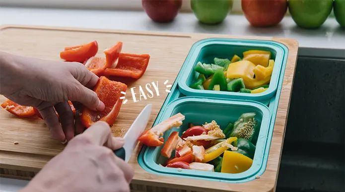  备菜|把砧板挖两个洞，切洗滤一次完成，备菜也可以很轻松