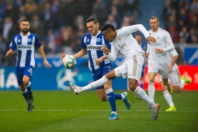 后卫|皇马VS阿拉维斯,皇马3员大将缺阵,主力仅剩3名后卫,预测皇马平