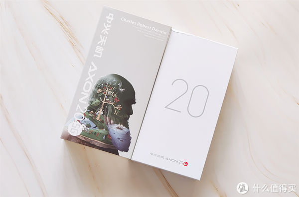  摄像头|换5G新手机，感受一下首款屏下摄像头的全面屏手机：中兴天机AXON 20 开箱和体验