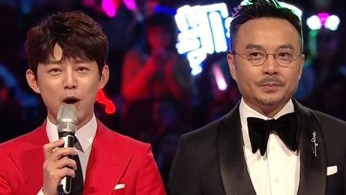  众人|节目当中为何总是何炅开车？知道原因后，众人心头一紧！