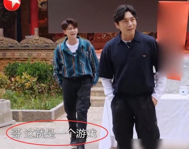  墙头草|任嘉伦被批墙头草没立场，真相是什么一目了然，只是综艺效果而已