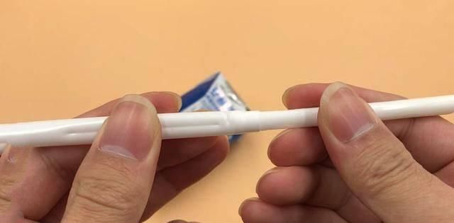 干净|今天才知道，酸奶上有一个小机关，难怪以前总是喝不干净，涨知识