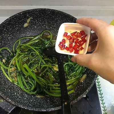  成品|爆炒蒜蓉蚝油茼蒿