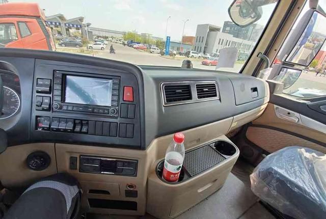  不错|取代豪沃-7,曼技术更可靠驾驶室舒适性也不错,豪沃TX工程车会火吗