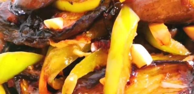 做法|鱼香茄子这样做最好吃，鲜香味美滋味浓郁又少油少盐更健康的做法