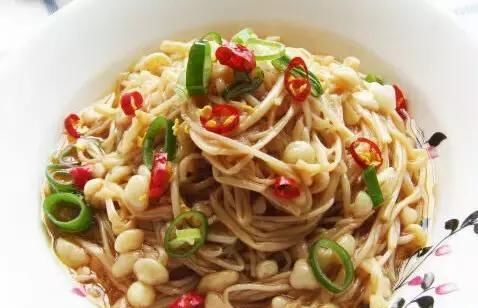 金针|精选美食:爽口金针菇、砂锅金针冻豆腐、西兰花炒蘑菇、东坡肘子