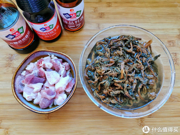  鲜香|这两样食材才是绝配，炖上一锅鲜香入味，网友：太浪费米饭了！