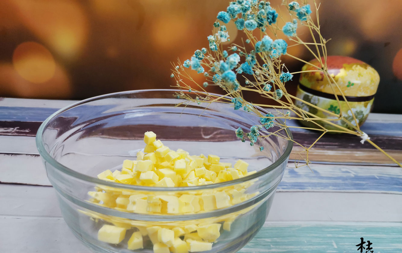  酥脆|只用蛋黄的饼干，搭配神秘食材，零添加更酥脆，加班族的小甜心