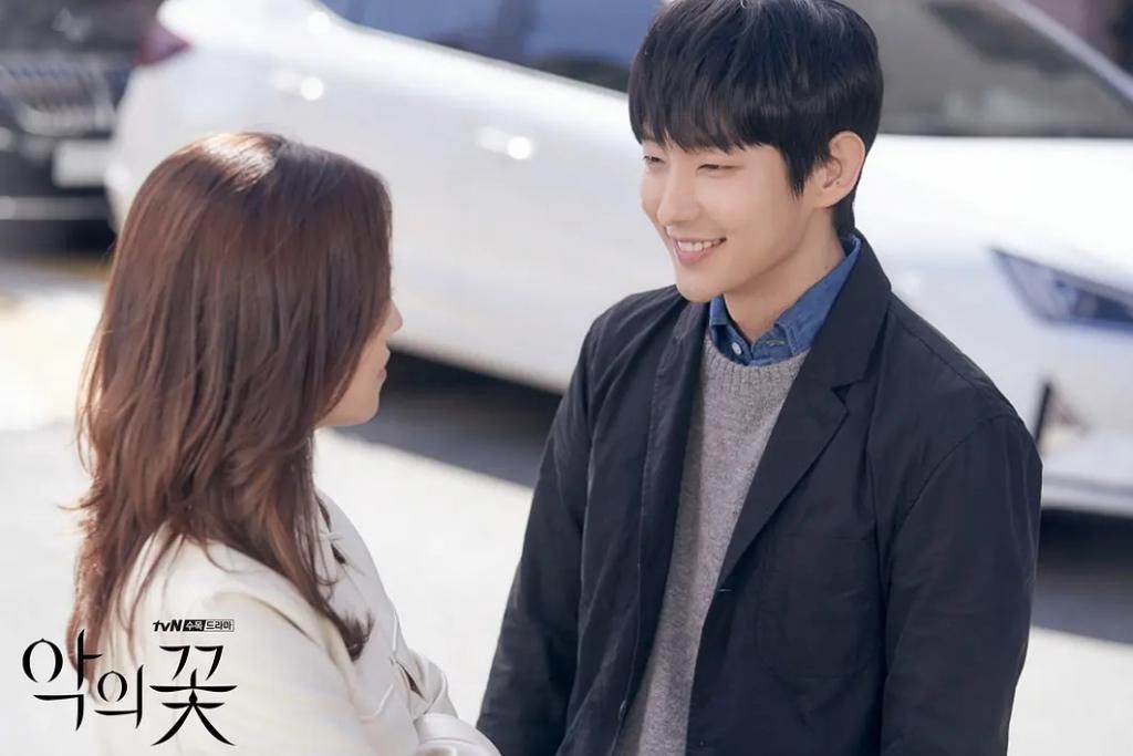  基版|韩剧《邪恶之花》来袭，李准基版张东升，会有怎样的惊喜？