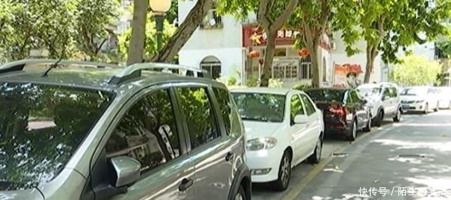  志愿管家|77岁老党员每天义务清扫小区卫生，十几年如一日我来谈创文