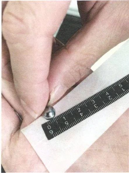 男子|青浦一男子将自己“弹”进了看守所,凶器竟然是…