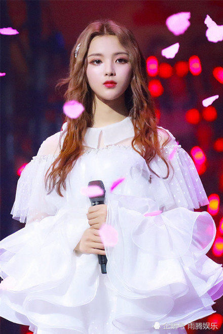  R1SE|《炙热的我们》团团合作，R1SE同台SNH48成焦点，火箭少女突破自我