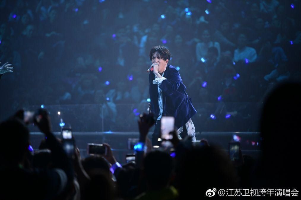  杨幂|根本停不下来！ 快手“一千零一夜”再度官宣9位超重磅嘉宾