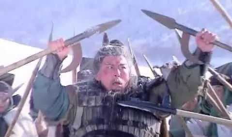 叛变|他害死关羽,3次叛变,让诸葛亮彻底绝望,后被司马懿一刀砍死