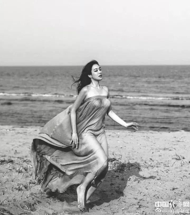  浪姐|看了《浪姐》才发现，钟丽缇就是现实生活中的“人鱼公主”