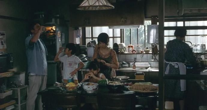  导演|又到了白日渐长心情燥郁、适观看是枝裕和电影的季节