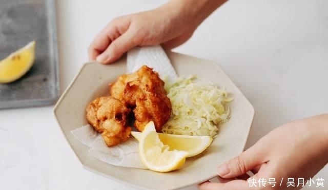 般的|这道「日式炸鸡」,摄入的不是热量,而是热恋般的感觉