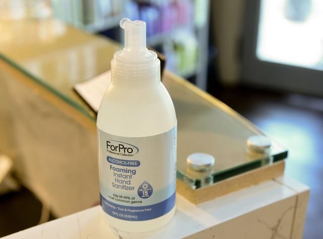  召回|以次充好：美国市面上75款酒精产品被紧急召回，严重危害民众生命